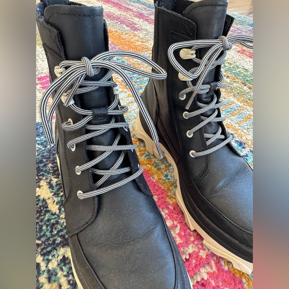 Sorel | Brex Lace up Boot Black Women 8.5 - Picture 2 of 11